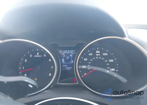 2014 Hyundai Veloster Base W/Black z USA, uszkodzony, nr VIN KMHTC6AD6EU203852